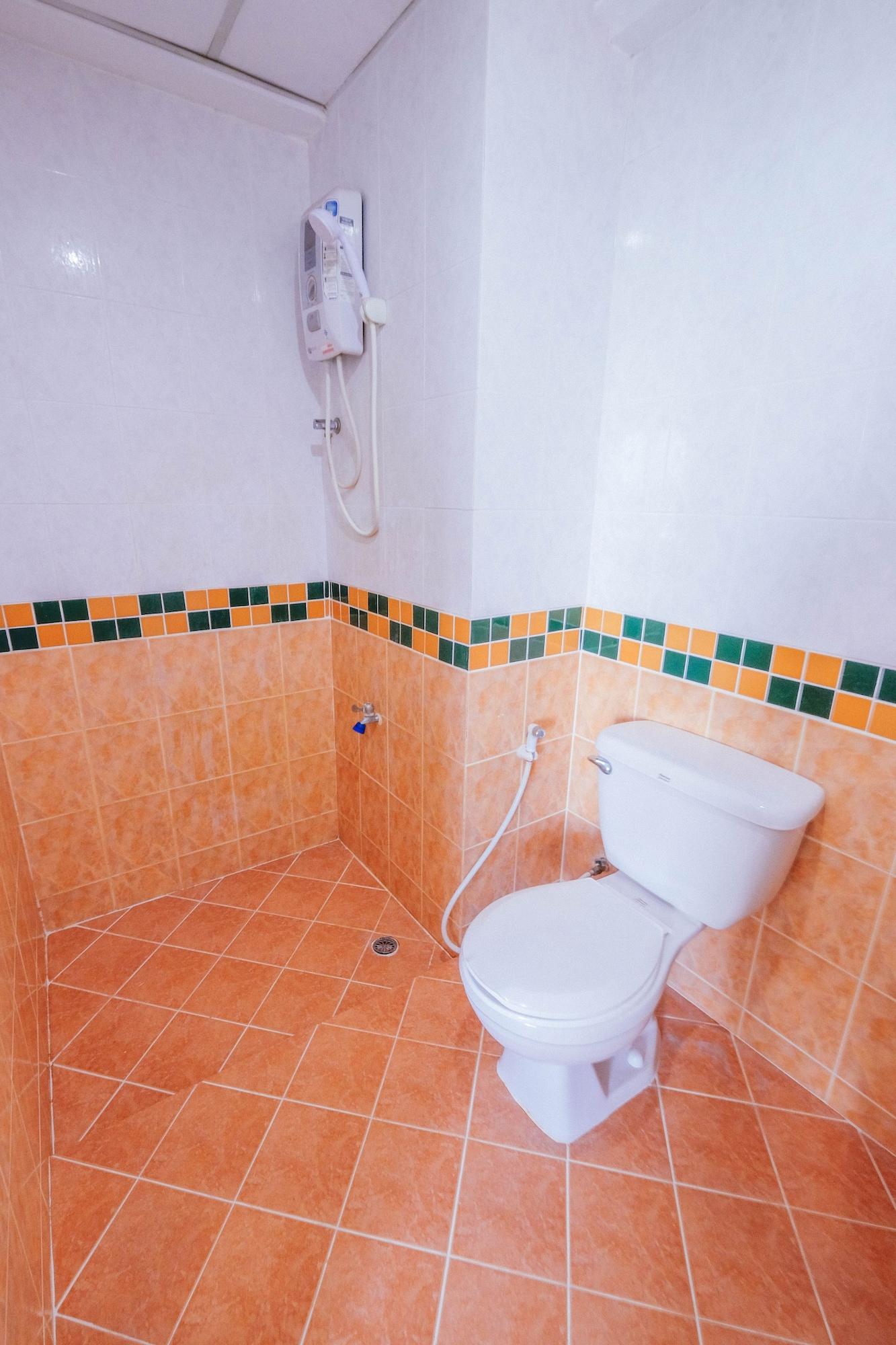 Motel Golden House @ On-Nut Station Bangkok Zewnętrze zdjęcie