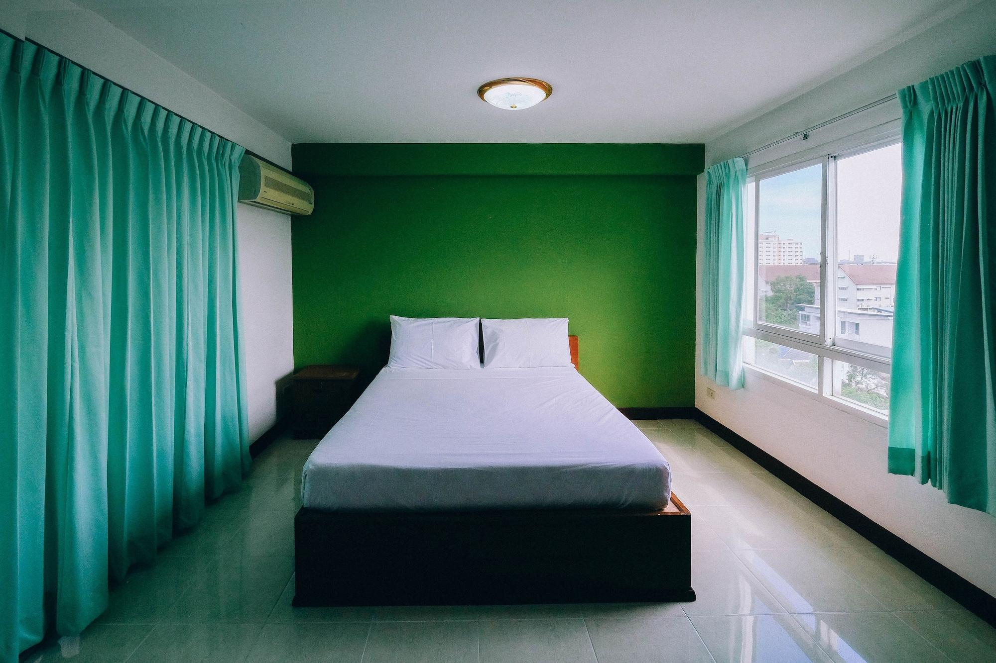Motel Golden House @ On-Nut Station Bangkok Zewnętrze zdjęcie
