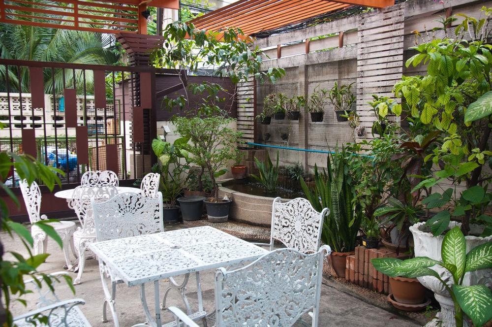 Motel Golden House @ On-Nut Station Bangkok Zewnętrze zdjęcie